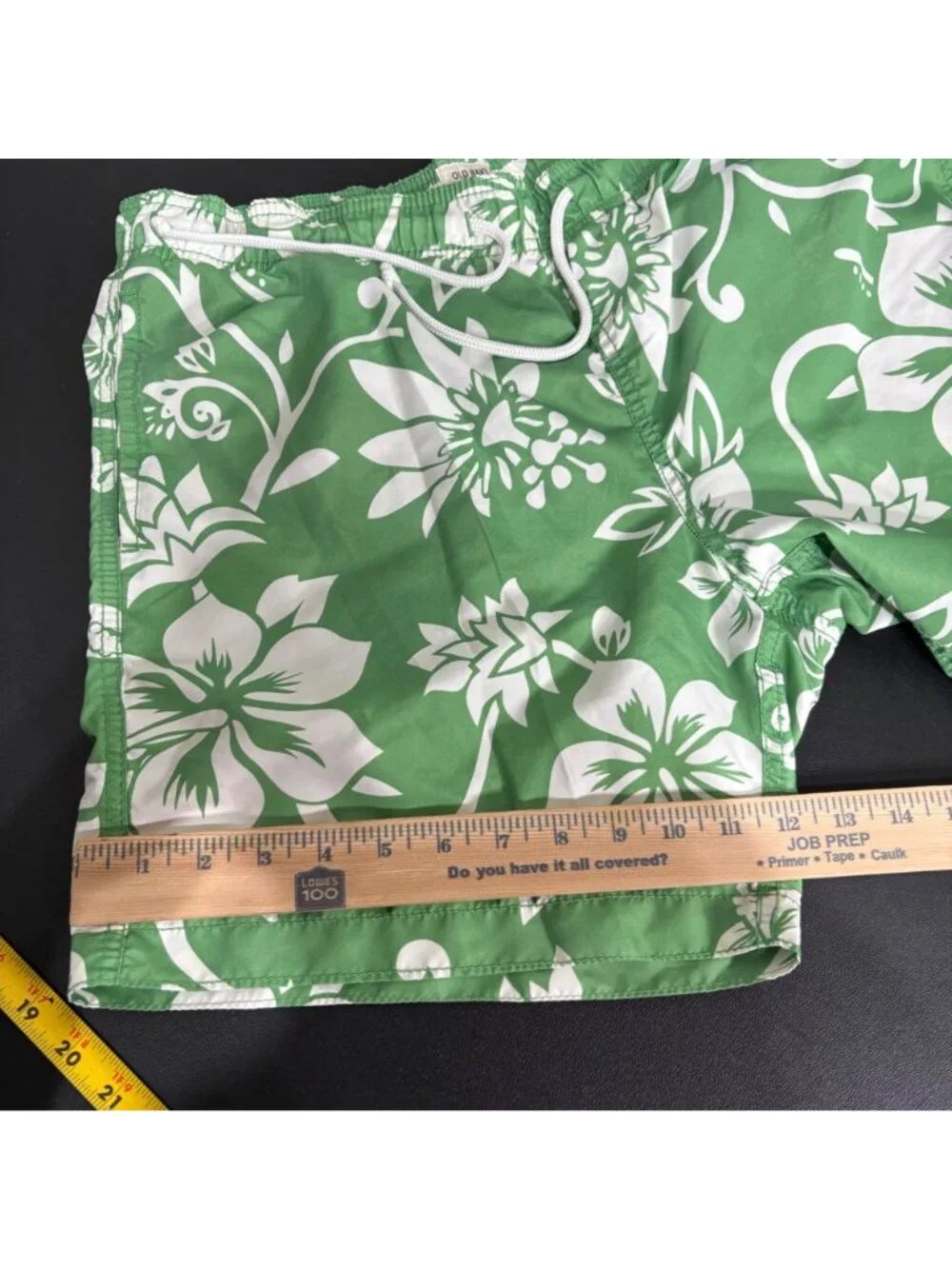 Women’s Old Navy Green Floral Pull‑On Shorts Size M